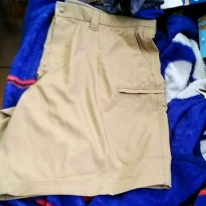 George Men's Shorts NWOT